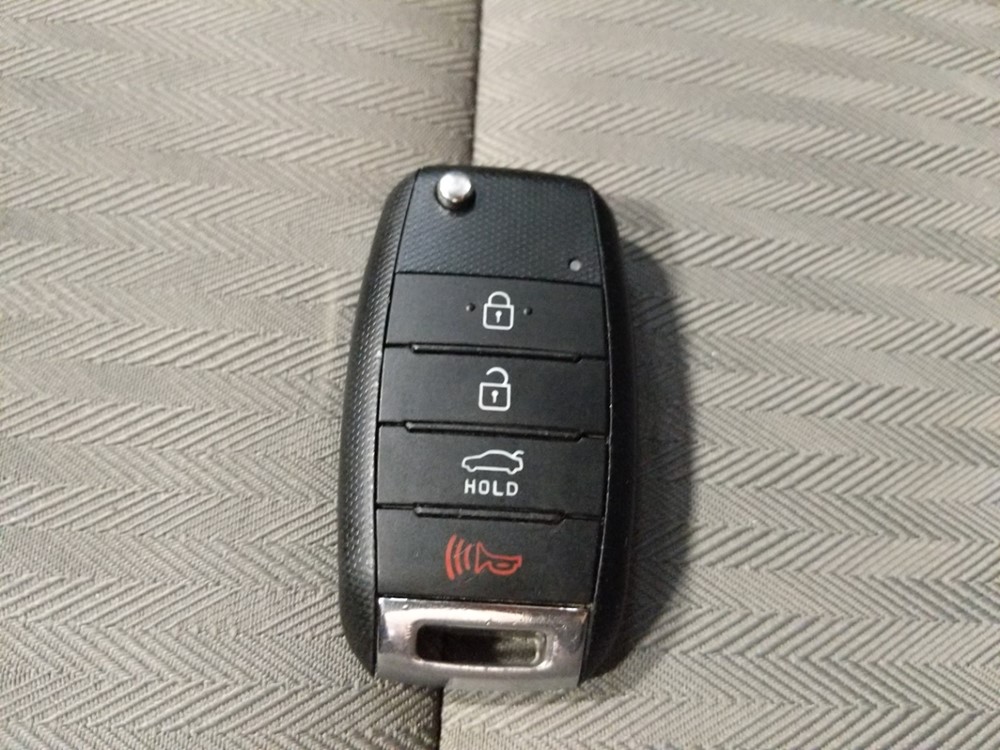 2016 Kia Forte - Keys