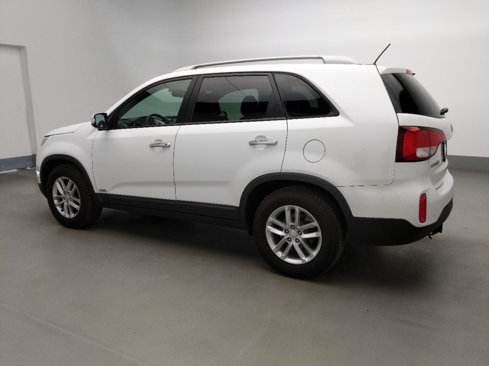 2015 Kia Sorento - Driver Rear Side
