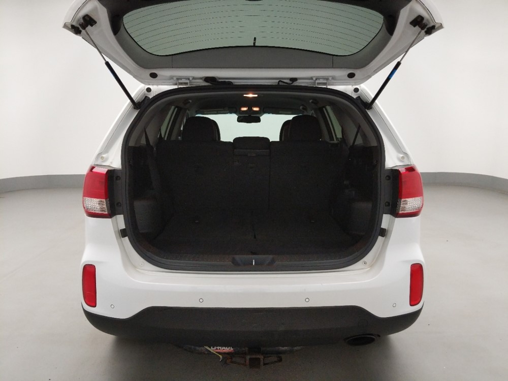 2015 Kia Sorento - Trunk