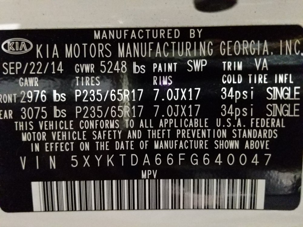 2015 Kia Sorento - VIN Plate