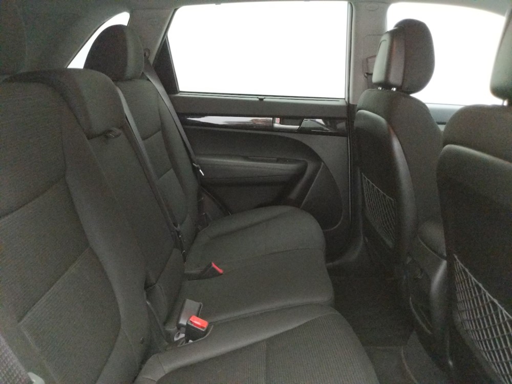 2015 Kia Sorento - Passenger Rear Seat