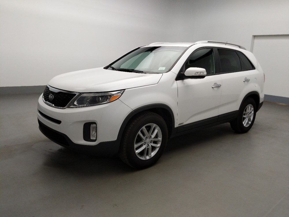 2015 Kia Sorento - Driver Front Bumper