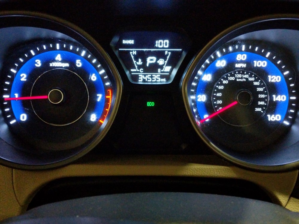 2016 Hyundai Elantra - Odometer Close Up