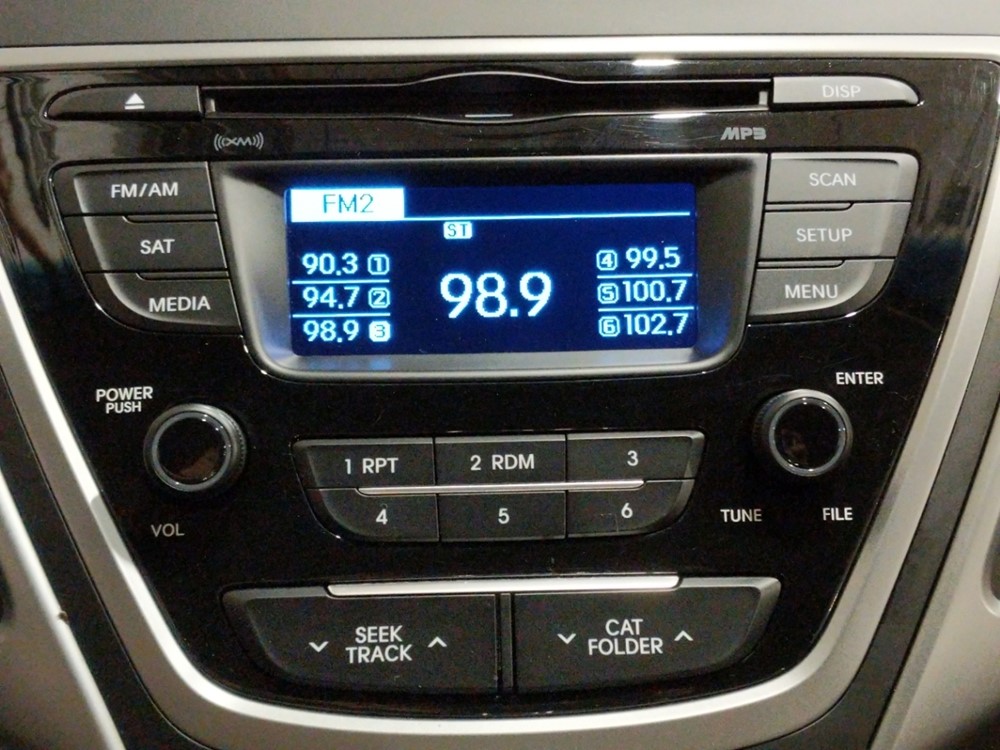 2016 Hyundai Elantra - Stereo Package
