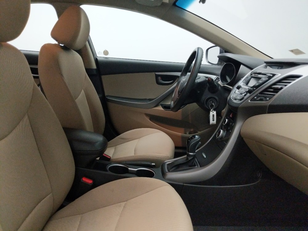 2016 Hyundai Elantra - Passenger Front Seat