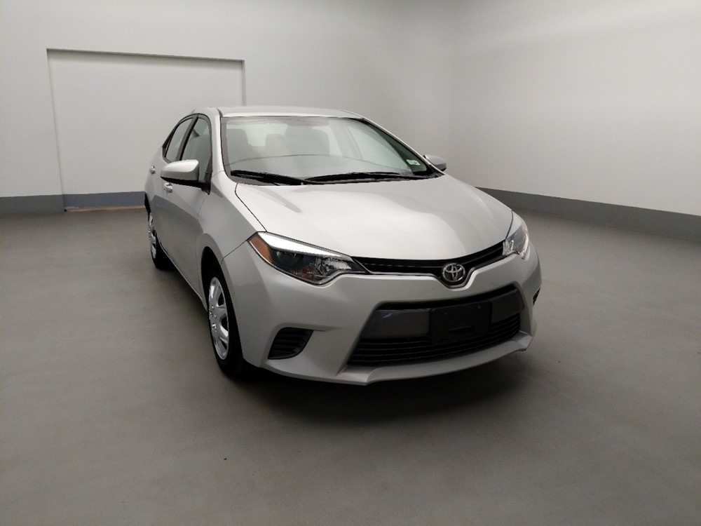 2016 Toyota Corolla - Passenger Front Hood