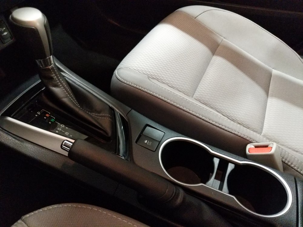 2016 Toyota Corolla - Center Console/Cup Holders