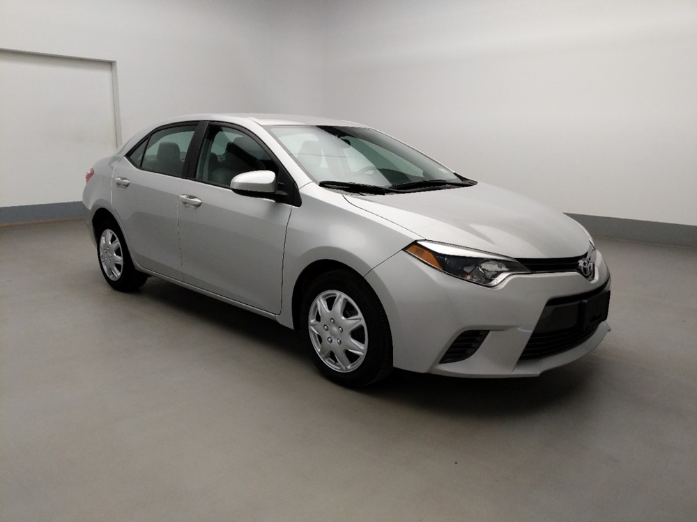 2016 Toyota Corolla - Passenger Front Bumper