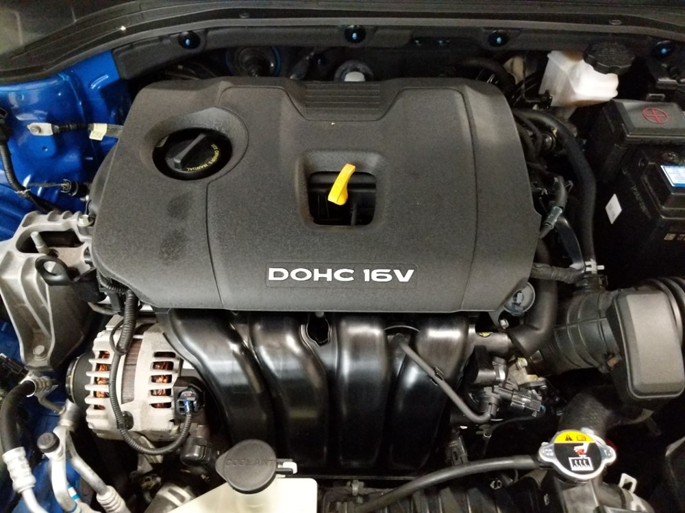 2017 Hyundai Elantra - Engine
