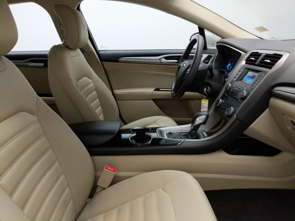 2014 Ford Fusion - Passenger Front Seat