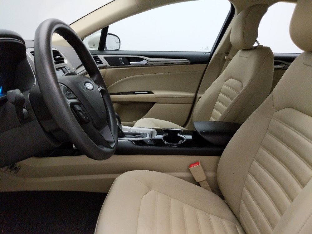 2014 Ford Fusion - Driver Front Seat