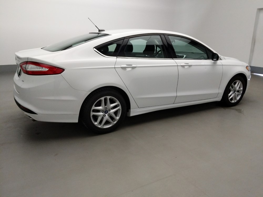 2016 Ford Fusion - Passenger Rear Side