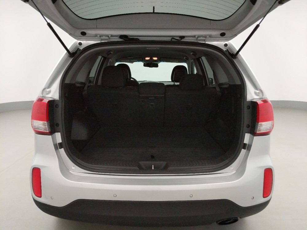 2014 Kia Sorento - Trunk