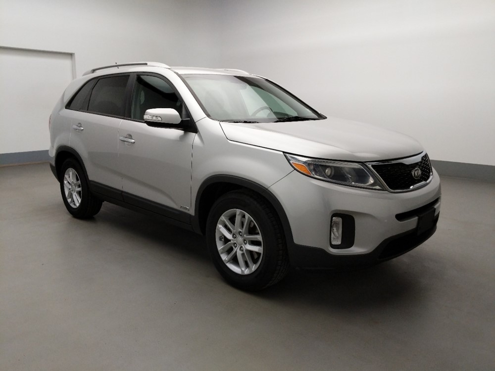 2014 Kia Sorento - Passenger Front Bumper