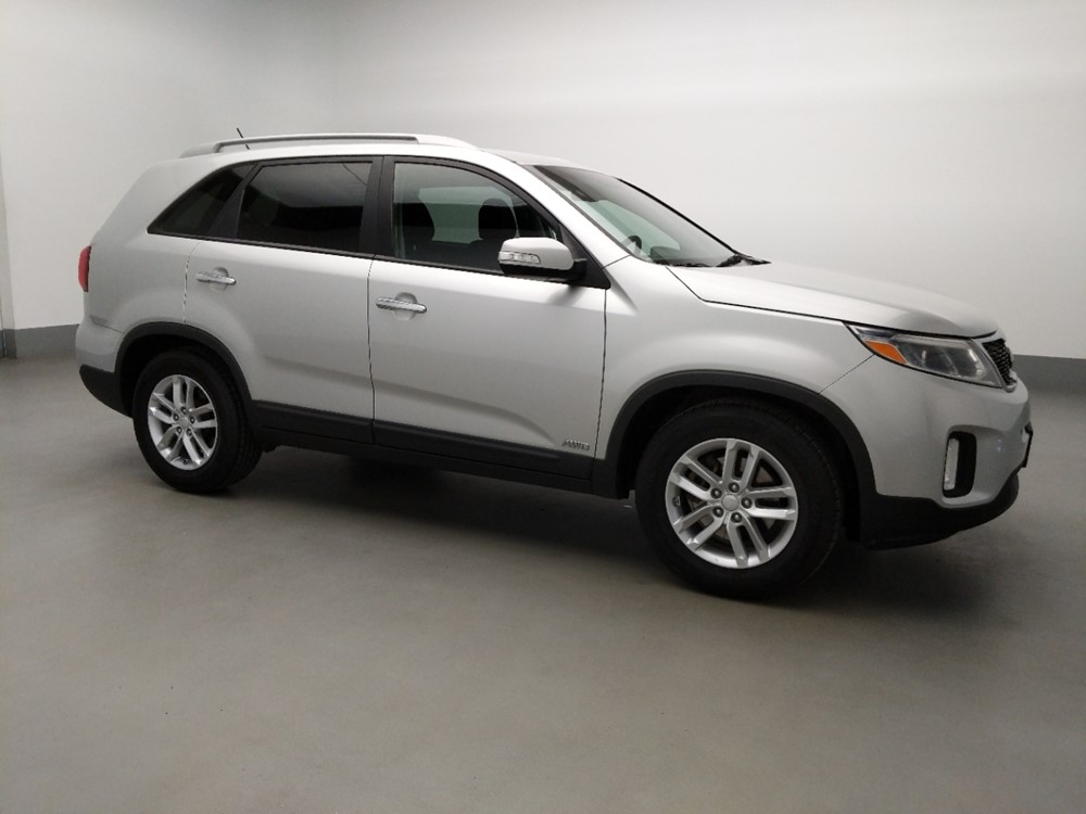 2014 Kia Sorento - Passenger Front Side