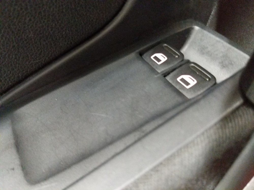 2013 Volkswagen Beetle - Driver Power Windows/Lock Control