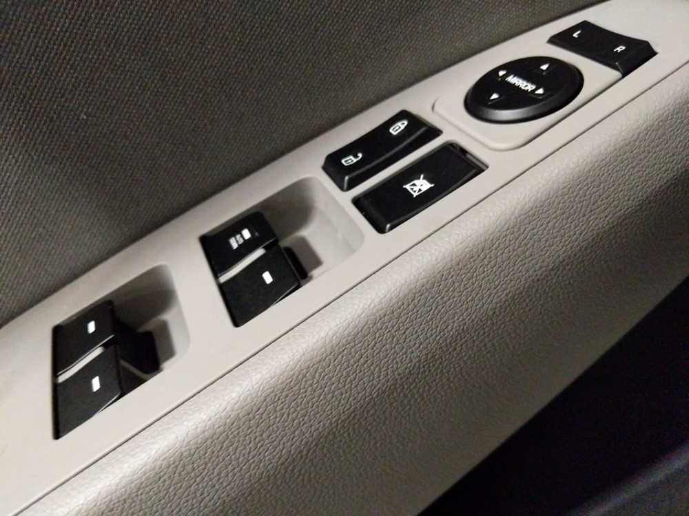 2017 Hyundai Elantra - Driver Power Windows/Lock Control