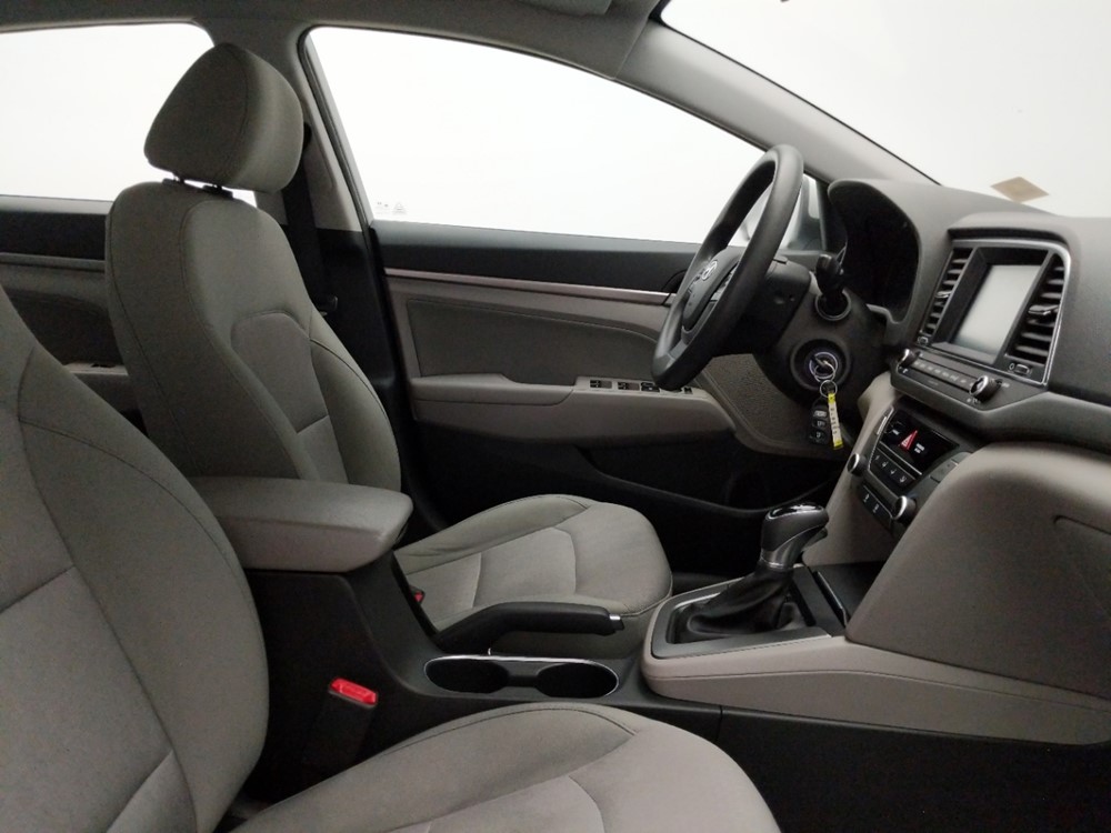 2017 Hyundai Elantra - Passenger Front Seat