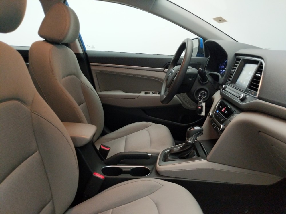 2017 Hyundai Elantra - Passenger Front Seat