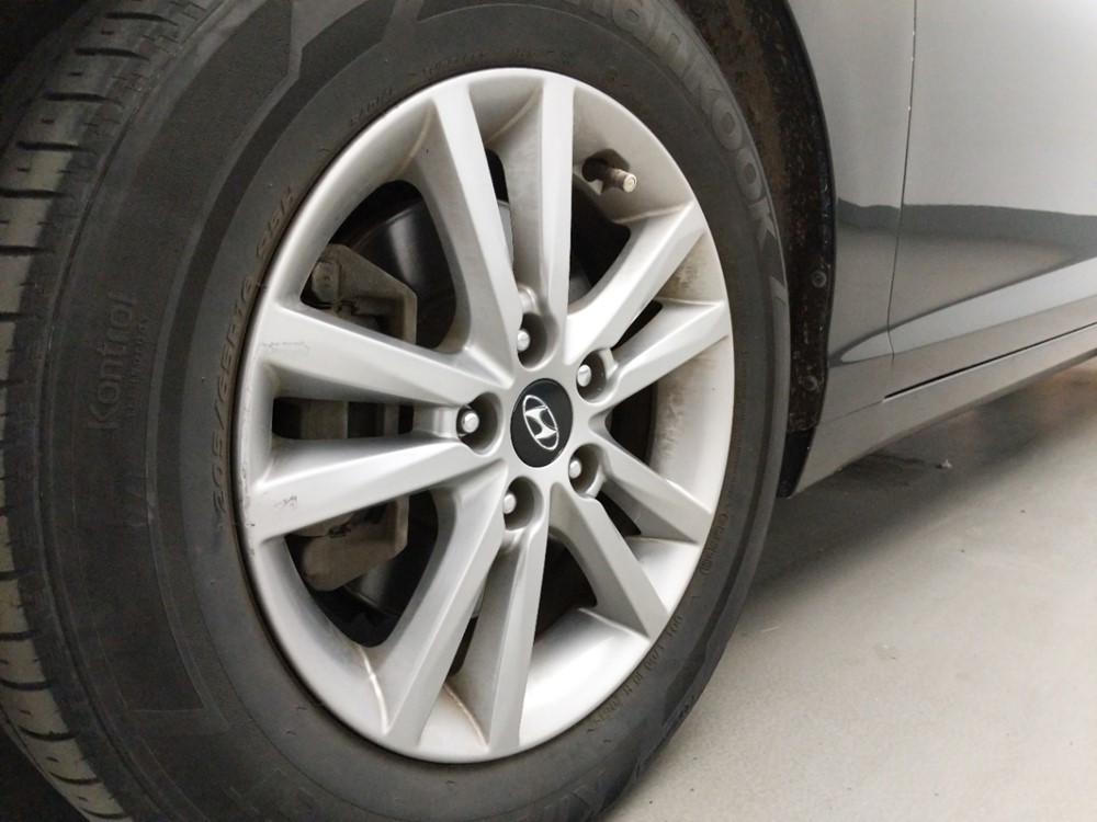 2015 Hyundai Sonata - Wheel