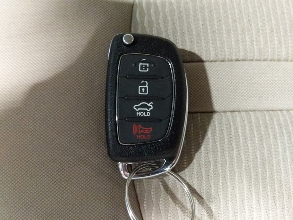 2015 Hyundai Sonata - Keys