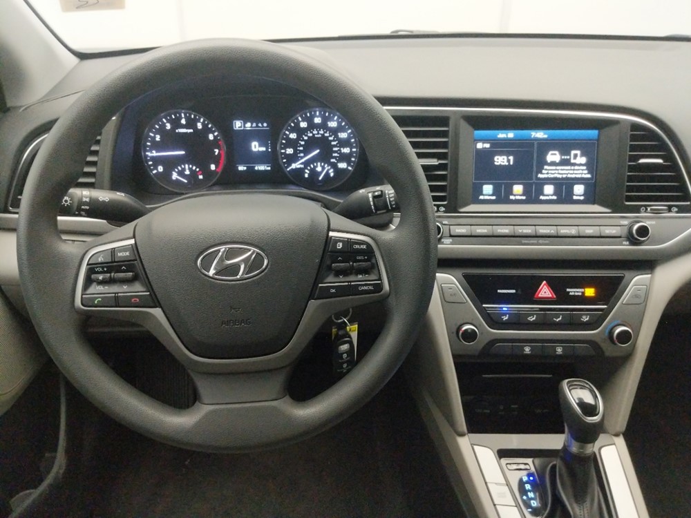 2018 Hyundai Elantra - Driver Dash