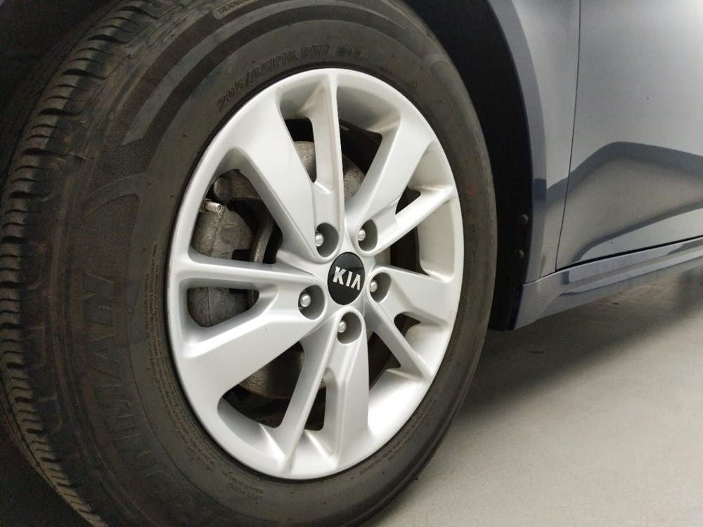 2018 Kia Optima - Wheel