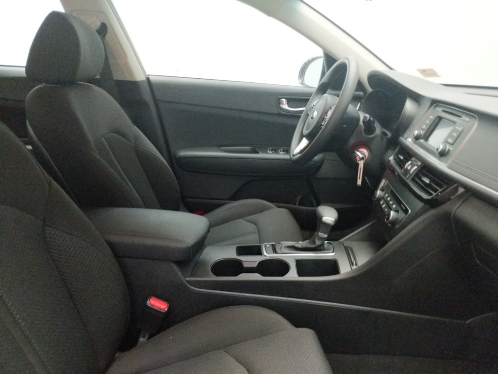 2017 Kia Optima - Passenger Front Seat