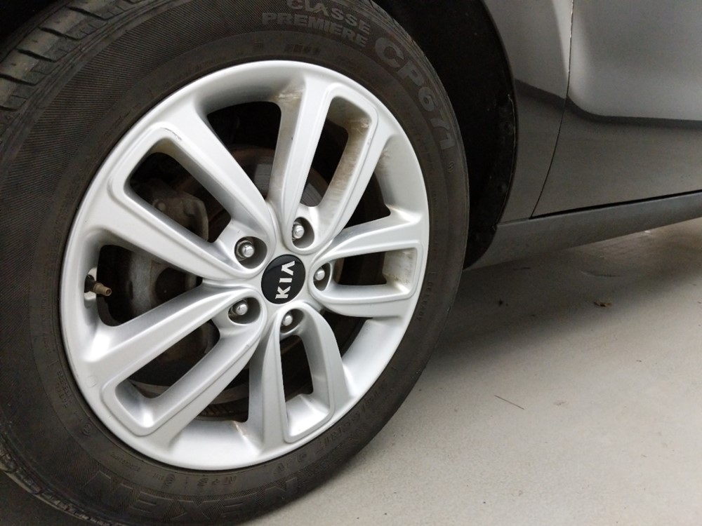 2017 Kia Soul - Wheel