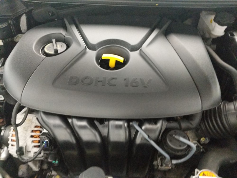 2015 Kia Forte - Engine