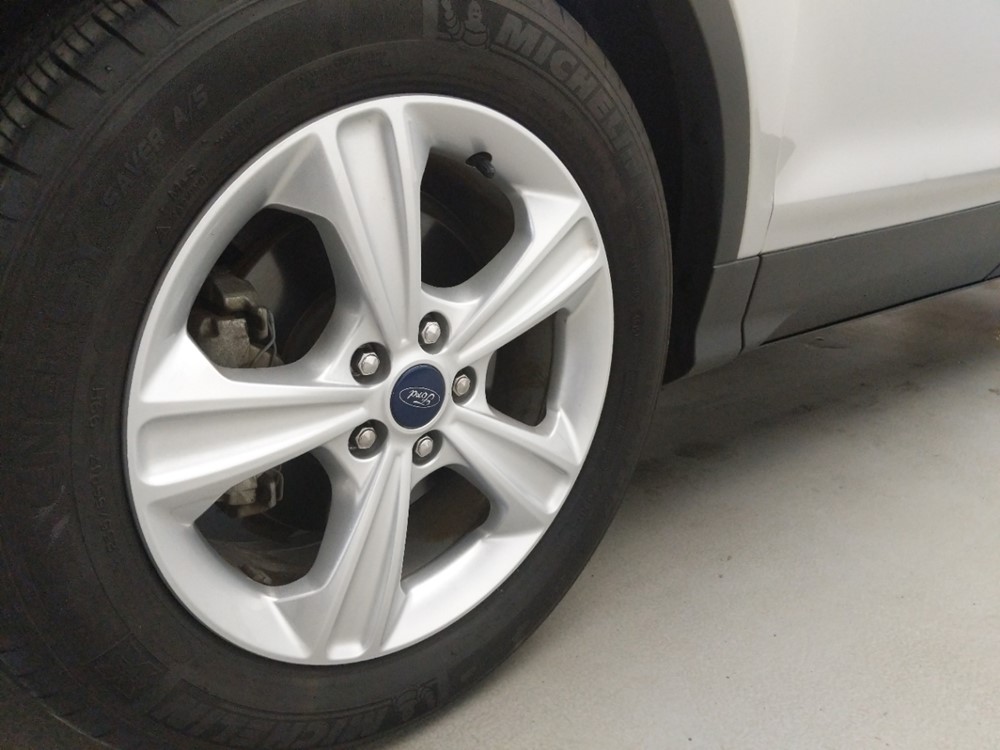 2016 Ford Escape - Wheel