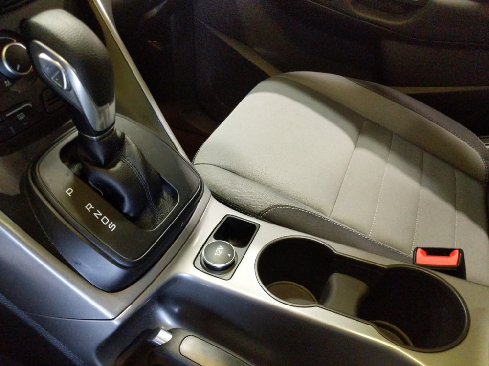 2016 Ford Escape - Center Console/Cup Holders