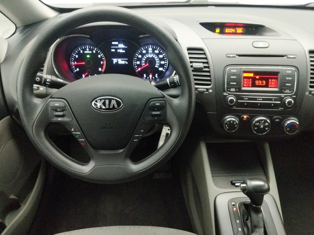 2016 Kia Forte - Driver Dash