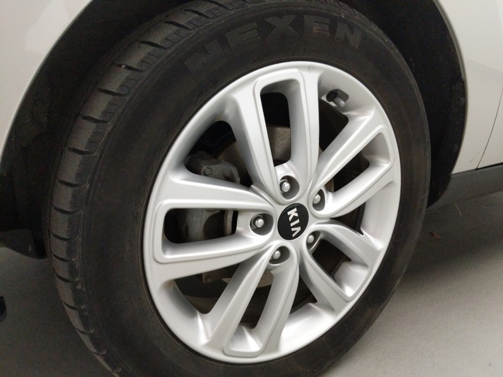 2017 Kia Soul - Wheel