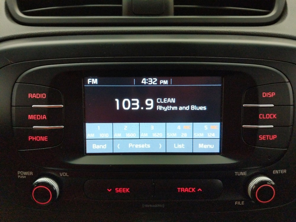 2017 Kia Soul - Stereo Package