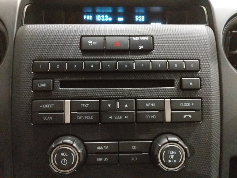 2011 Ford F-150 - Stereo Package
