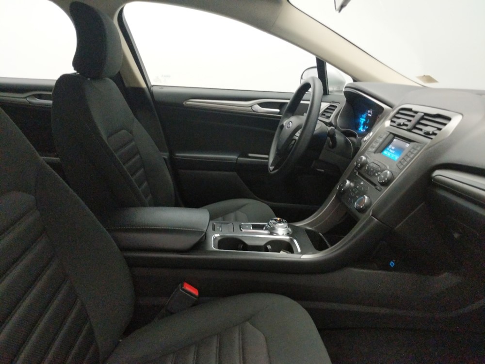 2017 Ford Fusion - Passenger Front Seat