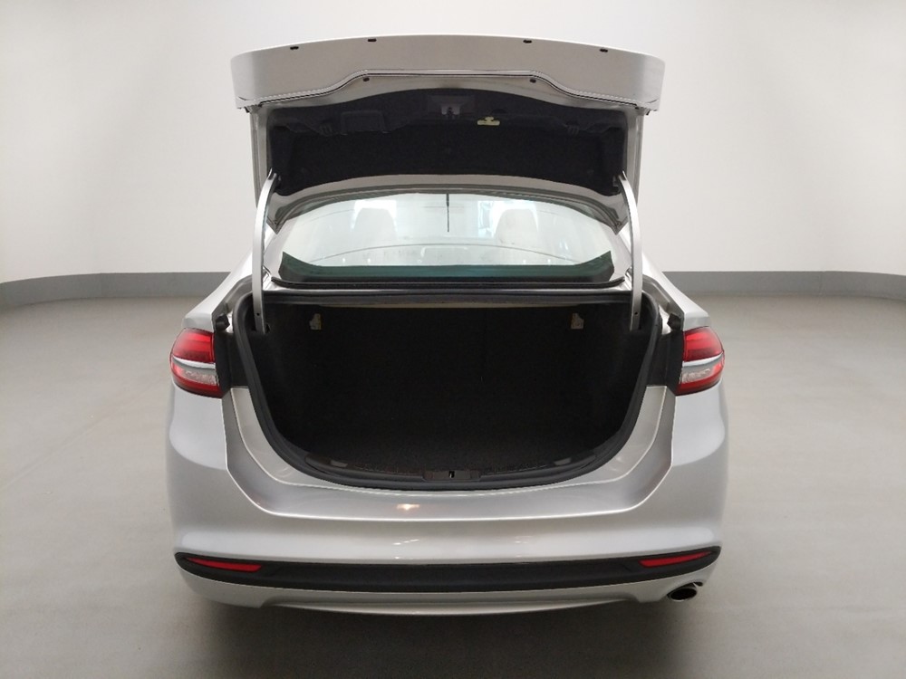 2017 Ford Fusion - Trunk
