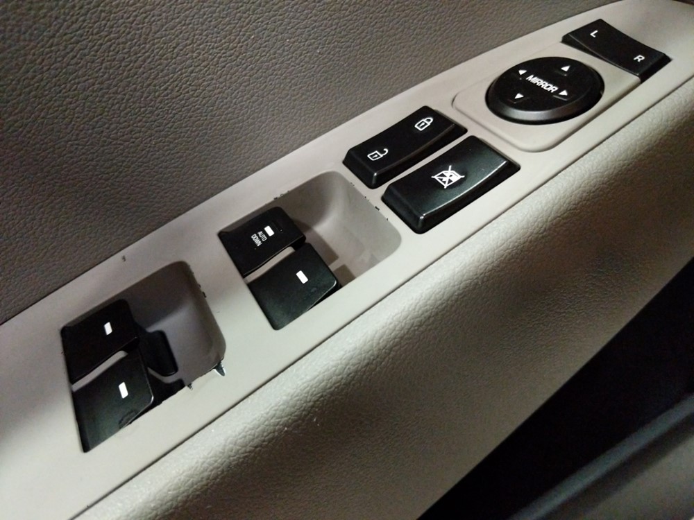 2017 Hyundai Elantra - Driver Power Windows/Lock Control
