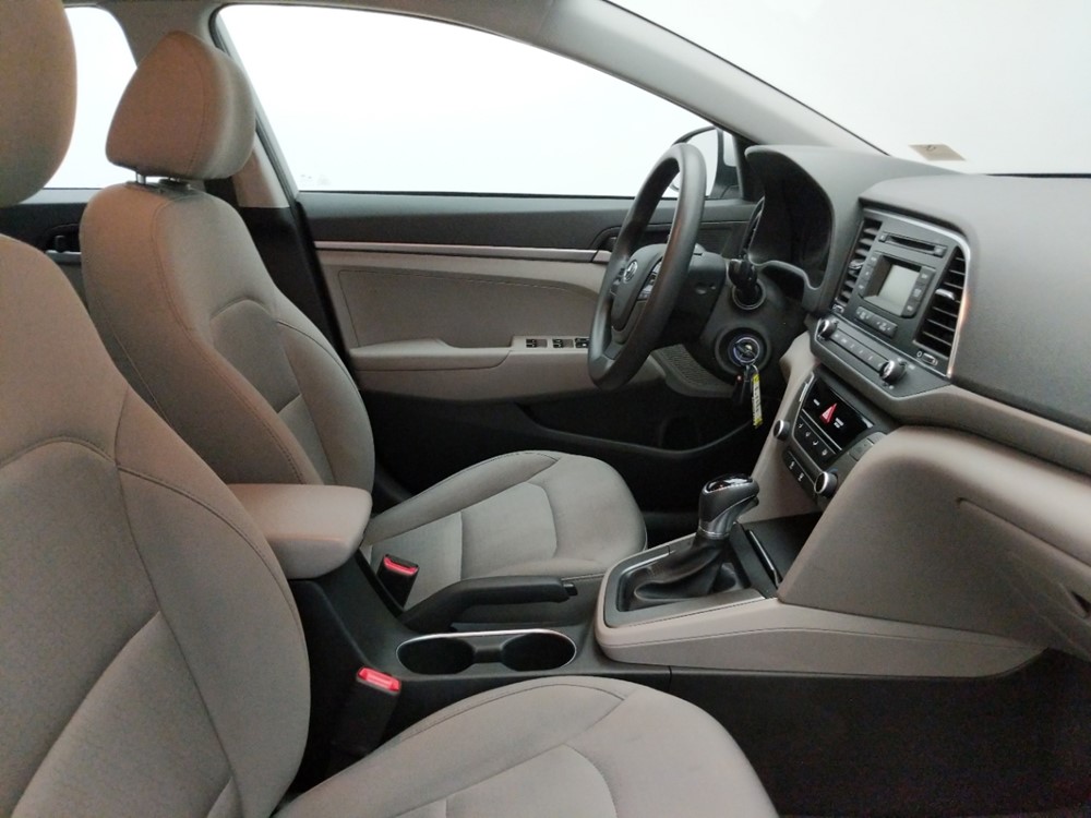 2017 Hyundai Elantra - Passenger Front Seat