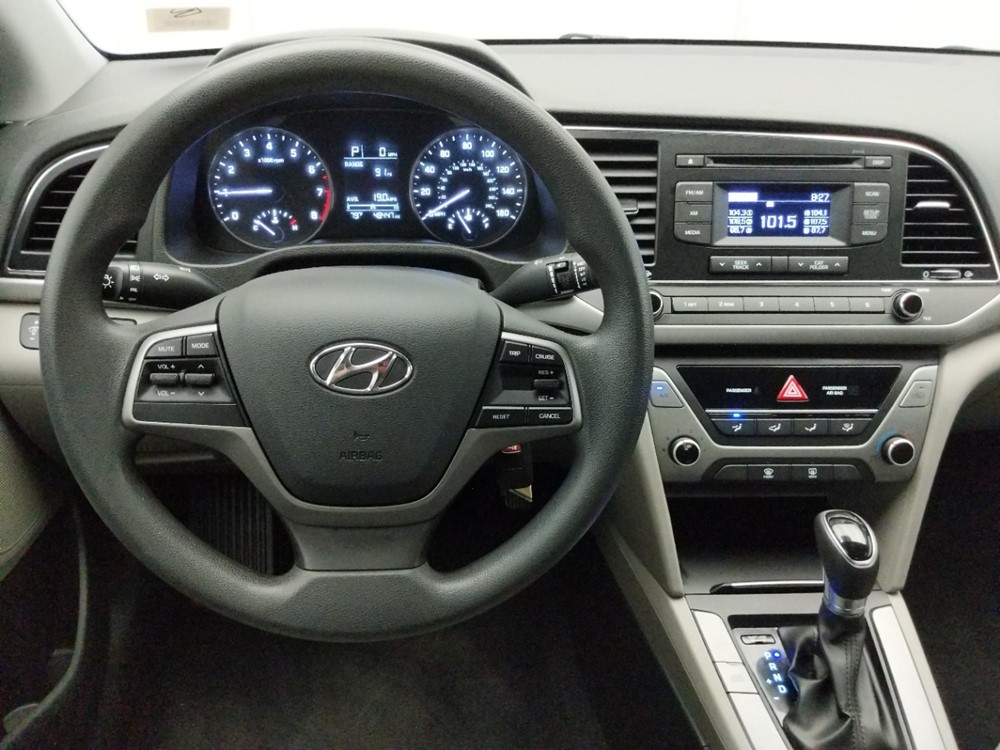 2017 Hyundai Elantra - Driver Dash
