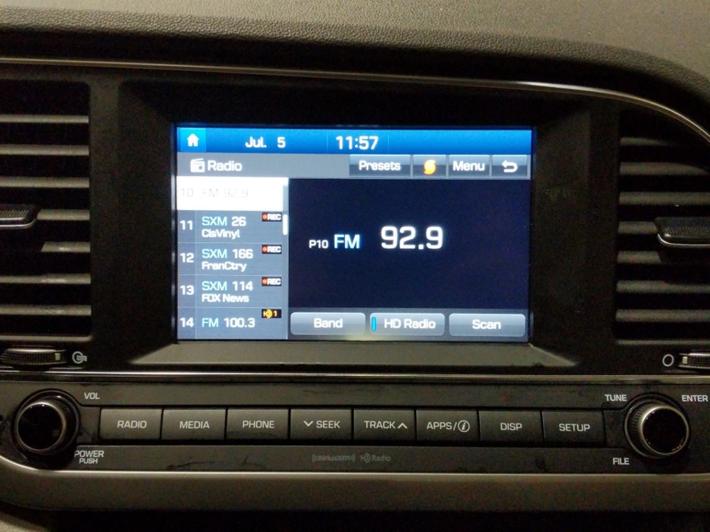 2018 Hyundai Elantra - Stereo Package