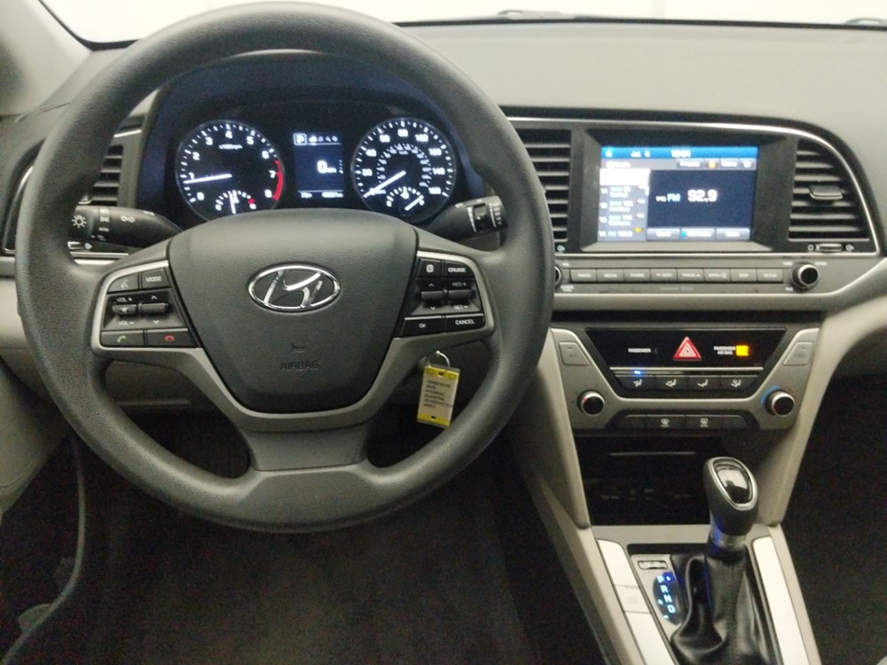 2018 Hyundai Elantra - Driver Dash