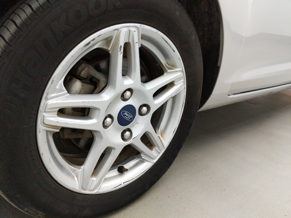2018 Ford Fiesta - Wheel