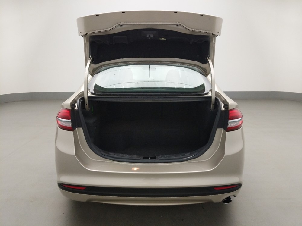 2017 Ford Fusion - Trunk