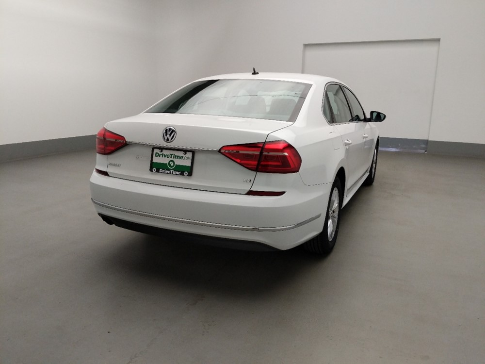 2016 Volkswagen Passat - Passenger Rear Trunk
