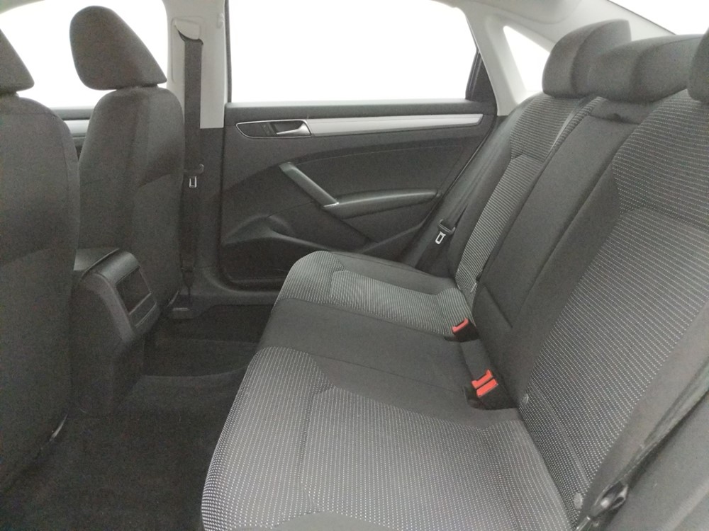 2016 Volkswagen Passat - Driver Rear Seat