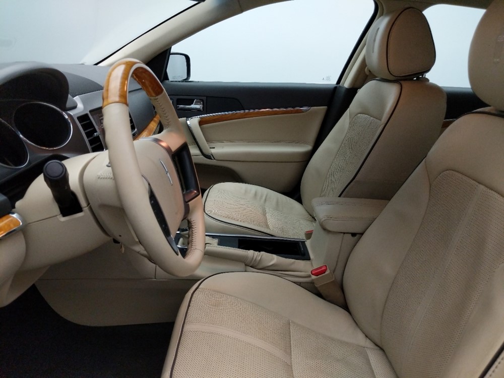 2012 Lincoln MKZ - Driver Front Seat