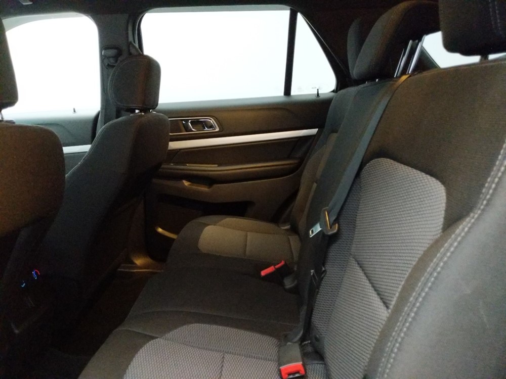 2016 Ford Explorer - Driver Rear Seat