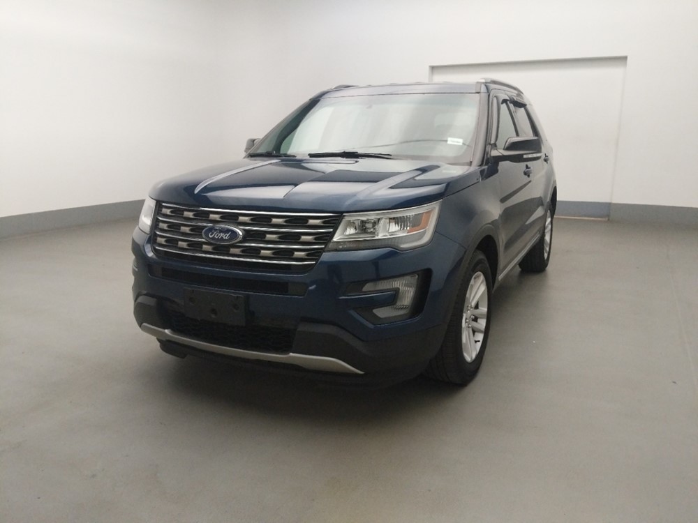 2016 Ford Explorer - Driver Front Hood